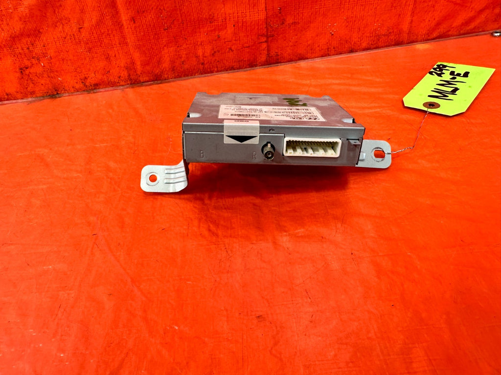 2013 13  HYUNDAI GENESIS COUPE TRACK   BLUETOOTH TELEMATICS MODULE   96510 2M2502