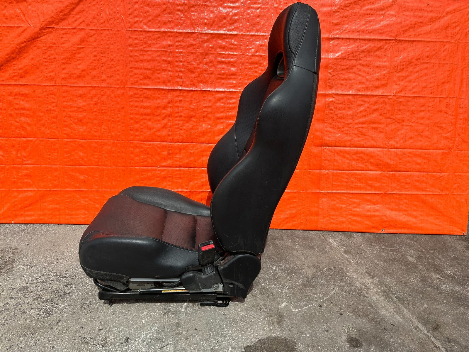 05 06 ACURA RSX   PASSENGER RIGHT   BLACK LEATHER SEAT   OEM FACTORY OE #1728