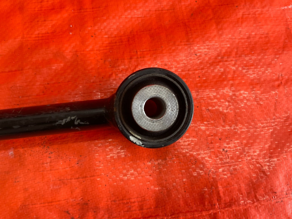 13 17 HONDA ACCORD PASSENGER RIGHT REAR CONTROL ARM   11.75 INCHES IN LENGTH OEM6