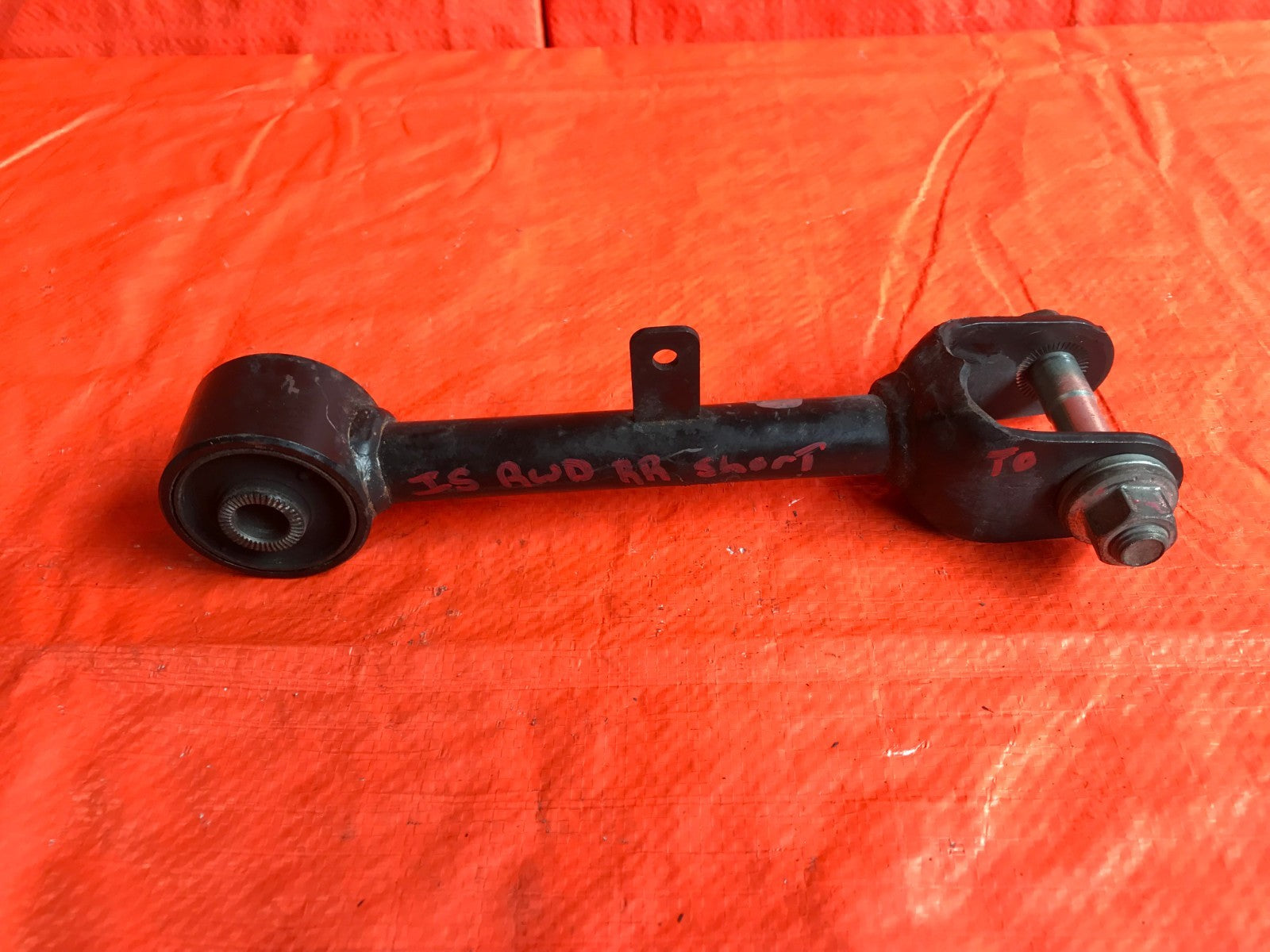 OEM 2014 2015 2016 2017 LEXUS IS350 PASSENGER RIGHT REAR CONTROL ARM   SHORT0
