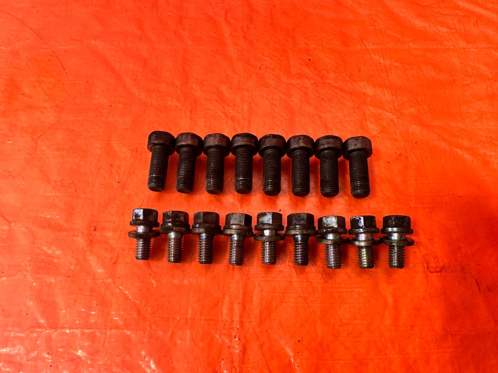 08 15 INFINITI G37 & Q60   VQ37VHR 6 SPEED MANUAL   FLYWHEEL BOLTS HARDWARE 3284