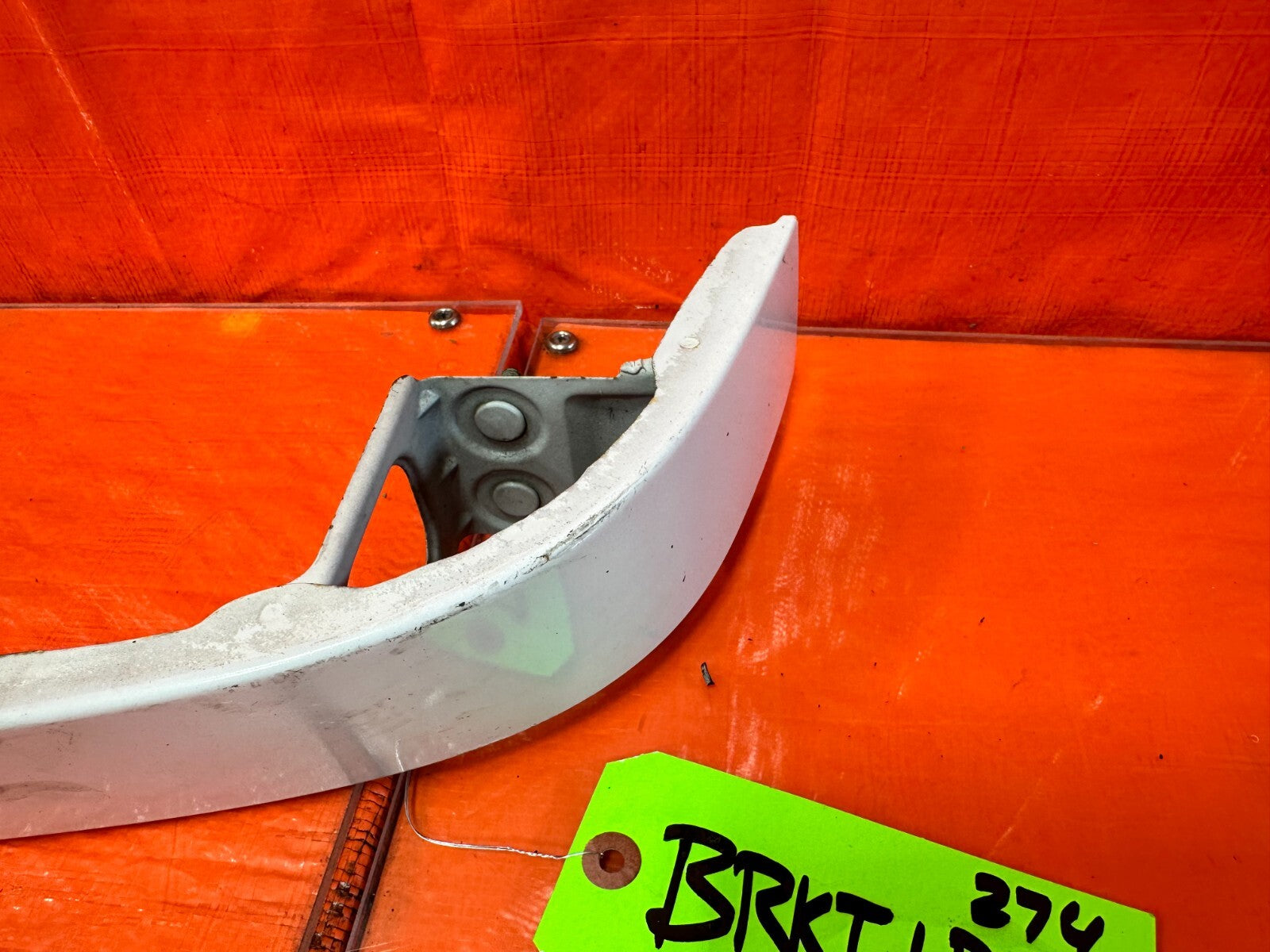 94 01 ACURA INTEGRA REAR BUMPER TAIL LIGHT LAMP GATE TRIM UPPER SKIRT PANEL #2742
