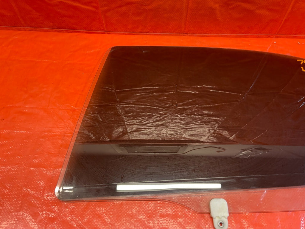 08 11 LANCER EVOLUTION X 10   WINDOW GLASS   DRIVER LEFT REAR SIDE   OEM 785