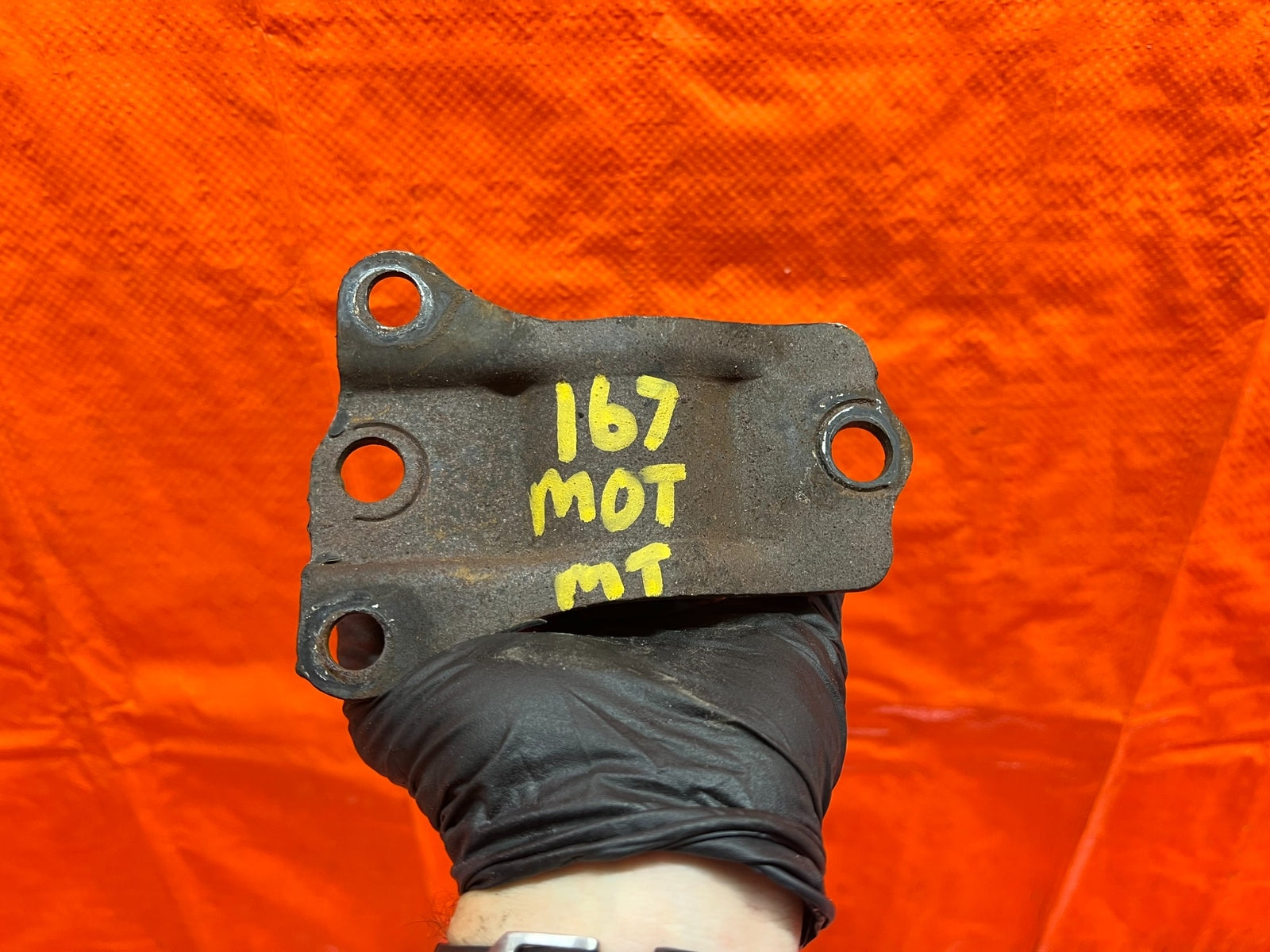 98 02 HONDA ACCORD 2.3L   AUTOMATIC TRANSMISSION MOUNT   PASSENGER RIGHT OEM 1676