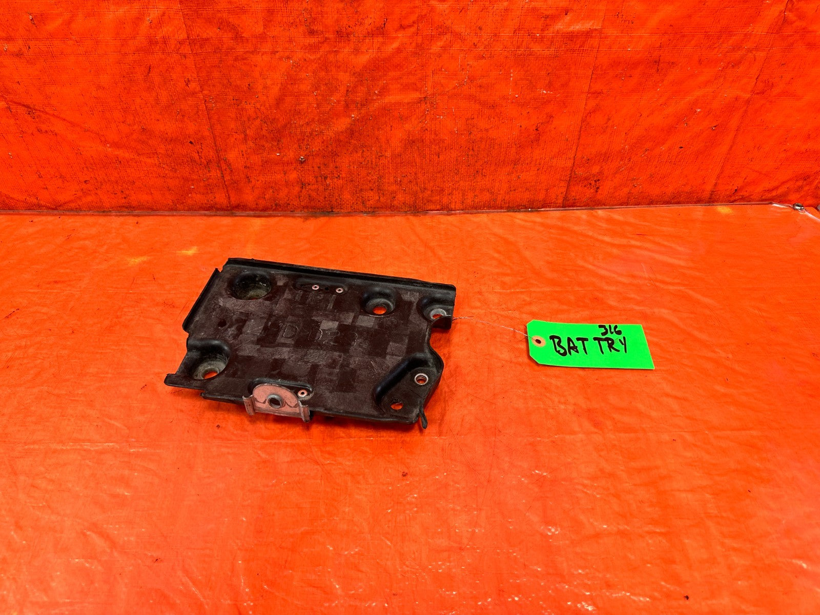 16 20 INFINITI Q50 & Q60 3.0L BATTERY TRAY OEM #3160