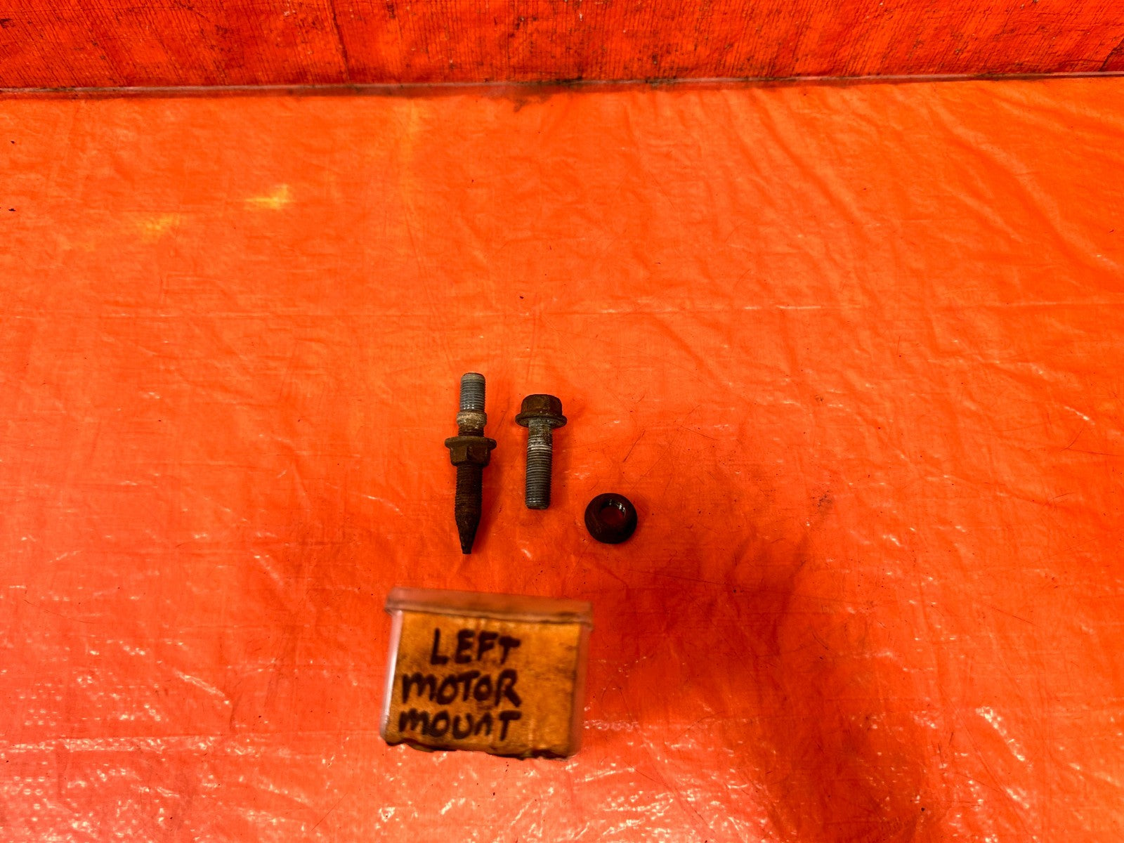 02 06 ACURA RSX   MANUAL TRANSMISSION   DRIVER LEFT MOUNT BOLTS HARDWARE   #3060