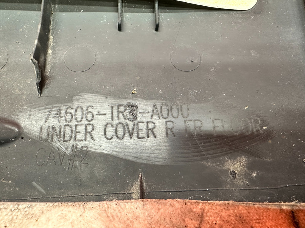 13 15 HONDA CIVIC SI 2.4L RIGHT PASSENGER UNDER BODY SPLASH SHIELD 74606 TR3 A0013