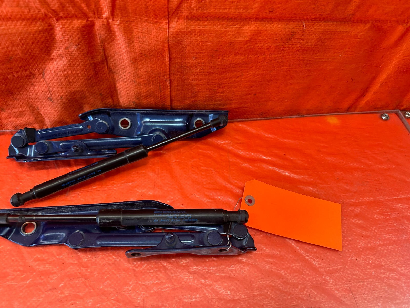 14 20 INFINITI Q50 & Q70   TRUNK HINGES  LEFT AND RIGHT HINGES W/ SHOCKS OEM 2423