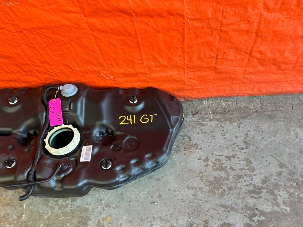 13 17 HONDA ACCORD SEDAN   GASOLINE GAS FUEL TANK ASSEMBLY   OEM FACTORY #2413