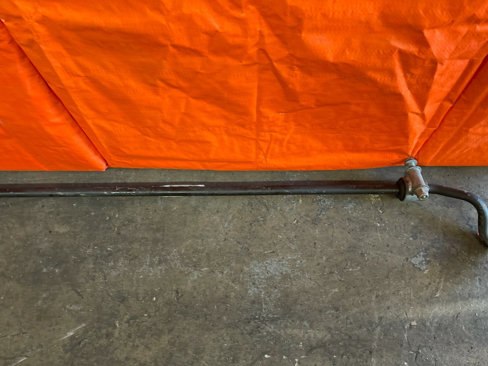 15 19 MERCEDES BENZ C300 SEDAN   REAR SWAY STABILIZER BAR   OEM FACTORY OE2