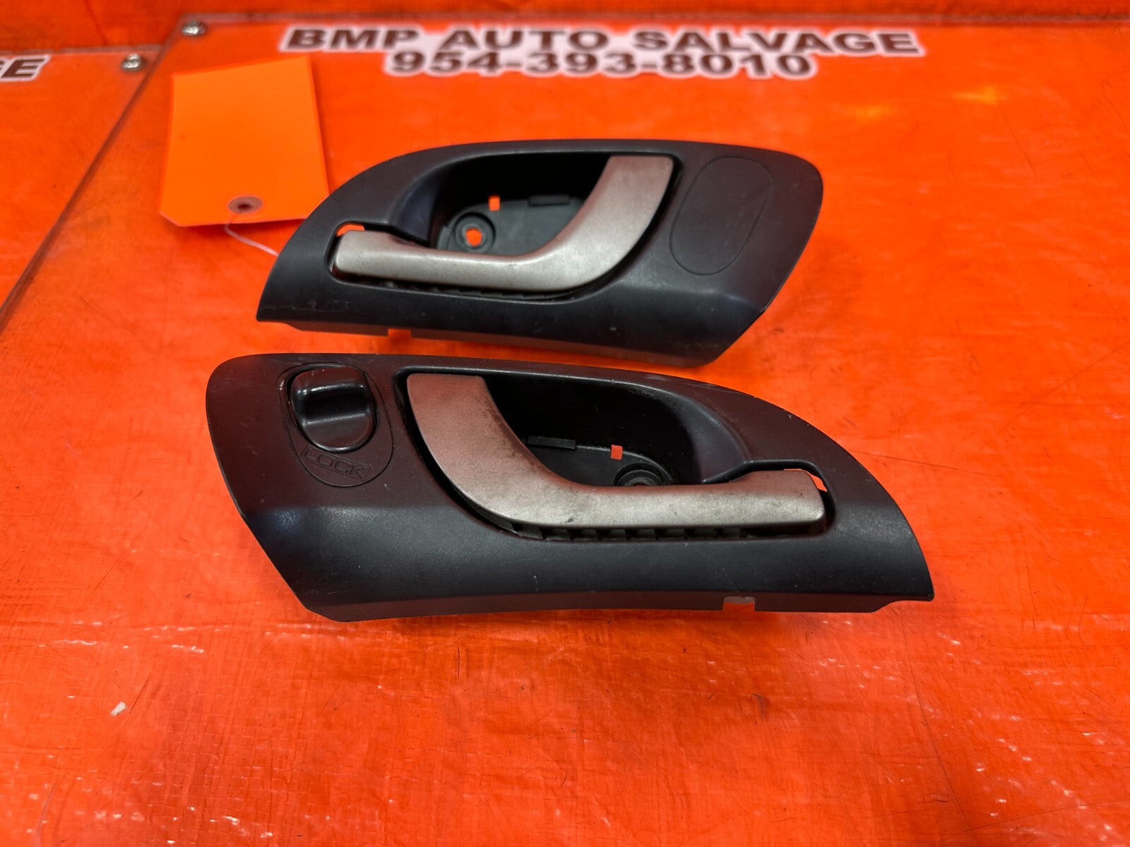 02 06 ACURA RSX   JDM RHD INTERIOR DOOR HANDLES W/ BLOCK OFF   OEM #06DC51