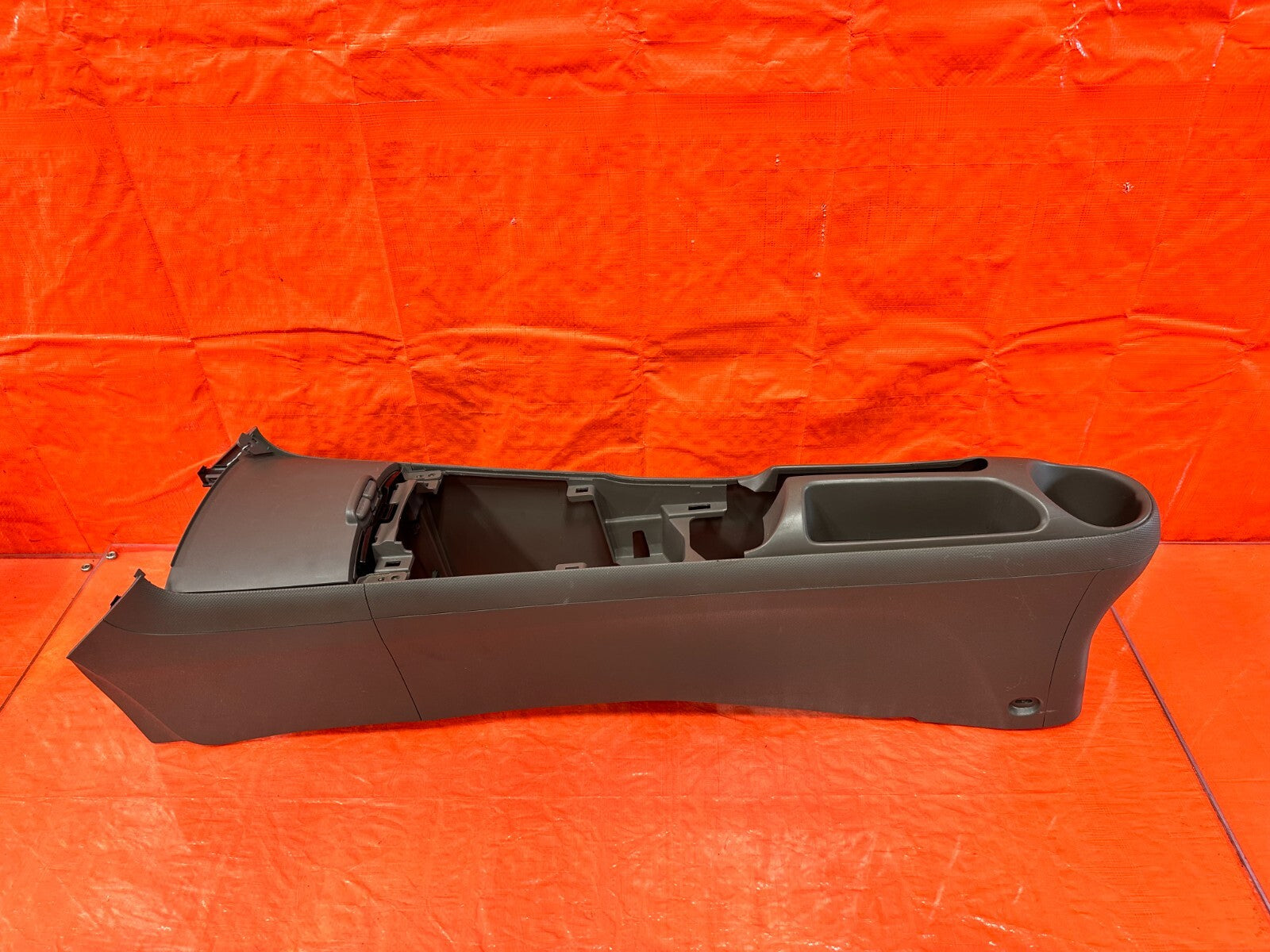 02 06 ACURA RSX   ARM REST CENTER CONSOLE ASSEMBLY   TAN IN COLOR   OEM #2800