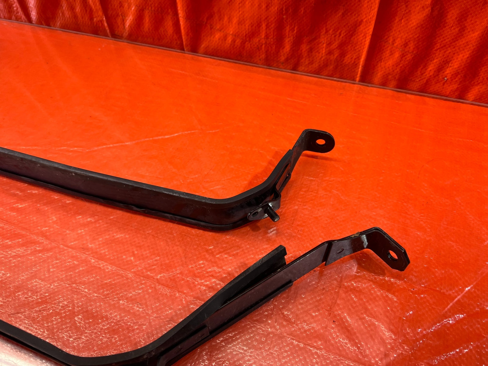 13 16 SCION FRS   GASOLINE GAS FUEL TANK STRAP SET STRAPS SUPPORTS   OEM #1644