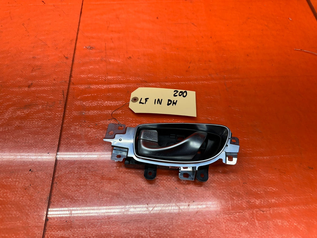 16 23 INFINITI Q60 LEFT DRIVER SIDE INTERIOR DOOR HANDLE OEM FACTORY0