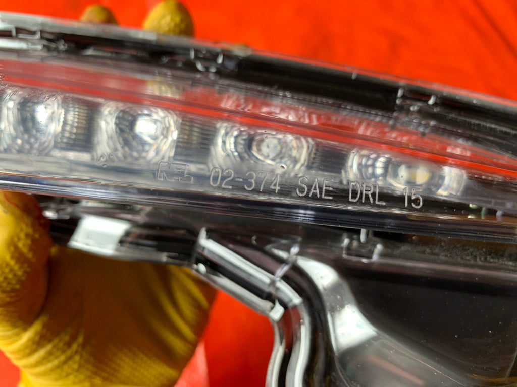 OEM 2017 2018 17 18 TOYOTA COROLLA XSE   DRIVER LEFT DAYTIME RUNNING LIGHT DRL11