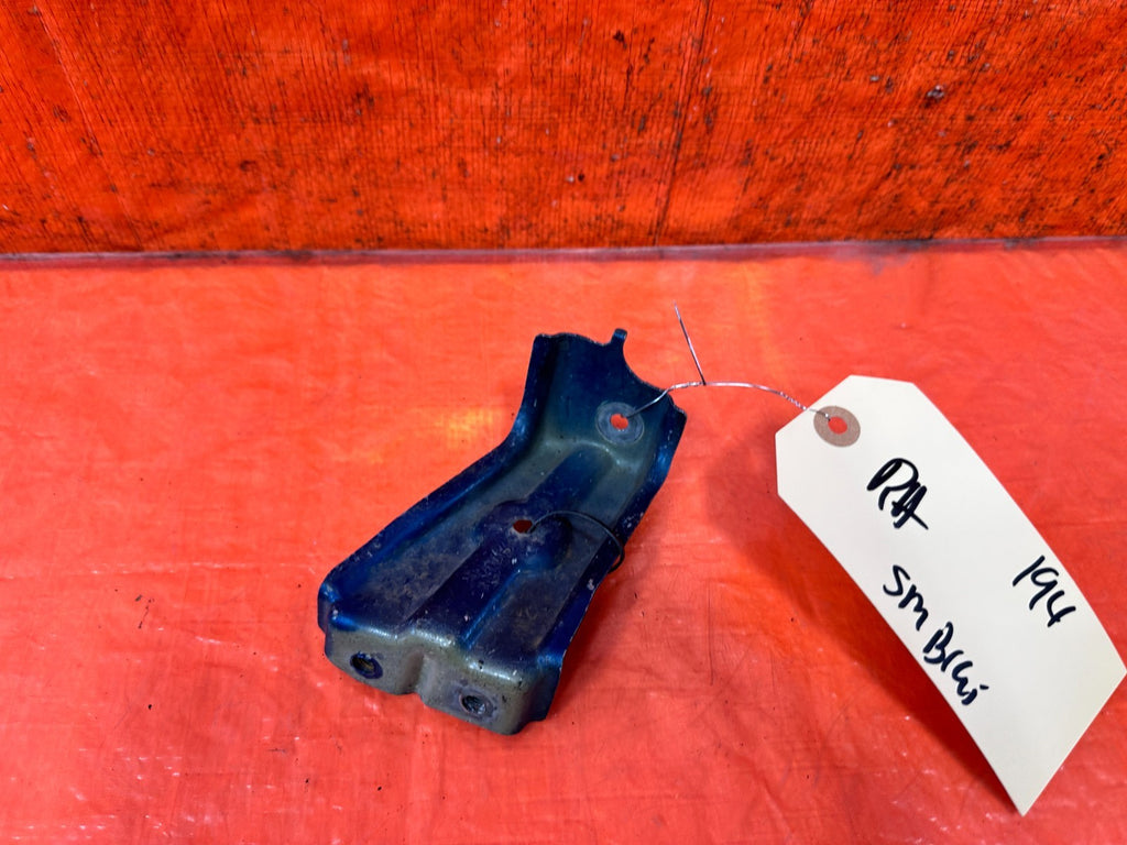 06 11 HONDA CIVIC   FENDER MOUNTING BRACKET SUPPORT BRACE RIGHT   OEM #1942