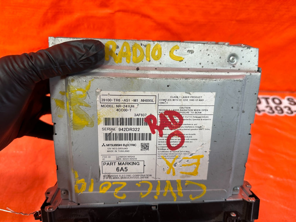 OEM 2014 2015 14 15 HONDA CIVIC AM FM CD DISPLAY TOUCH   39100 TR6 A51 M111
