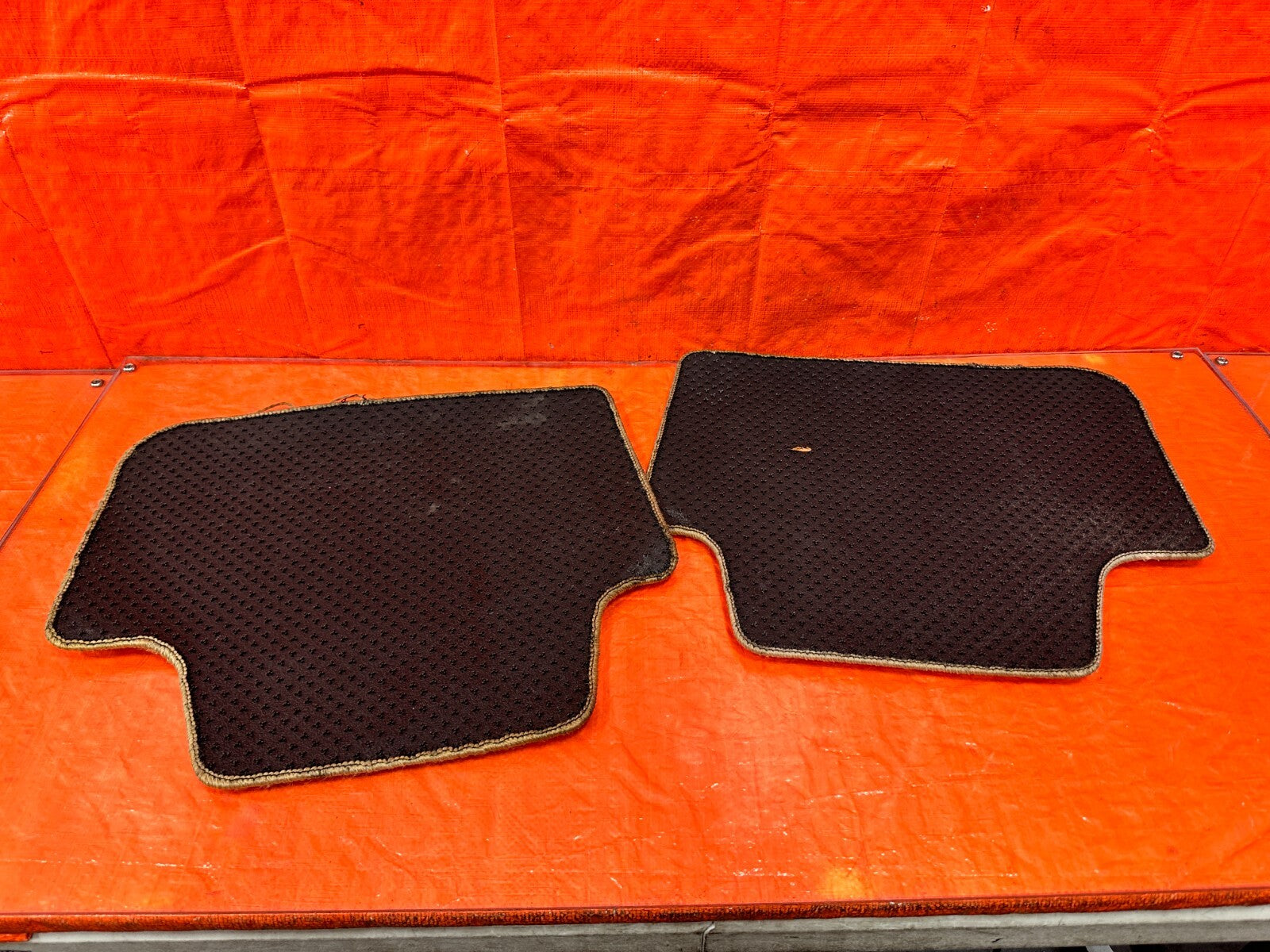 04 08 ACURA TSX   REAR FLOOR MATS   LEFT AND RIGHT REAR   TAN   OEM #2917