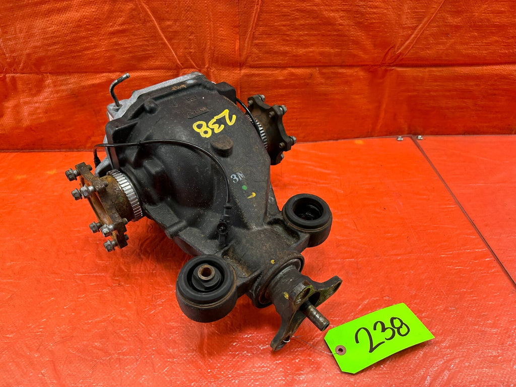 11 13 INFINITI G37 SEDAN   NON LSD   RWD   DIFFERENTIAL CARRIER PUMPKIN OEM 23810