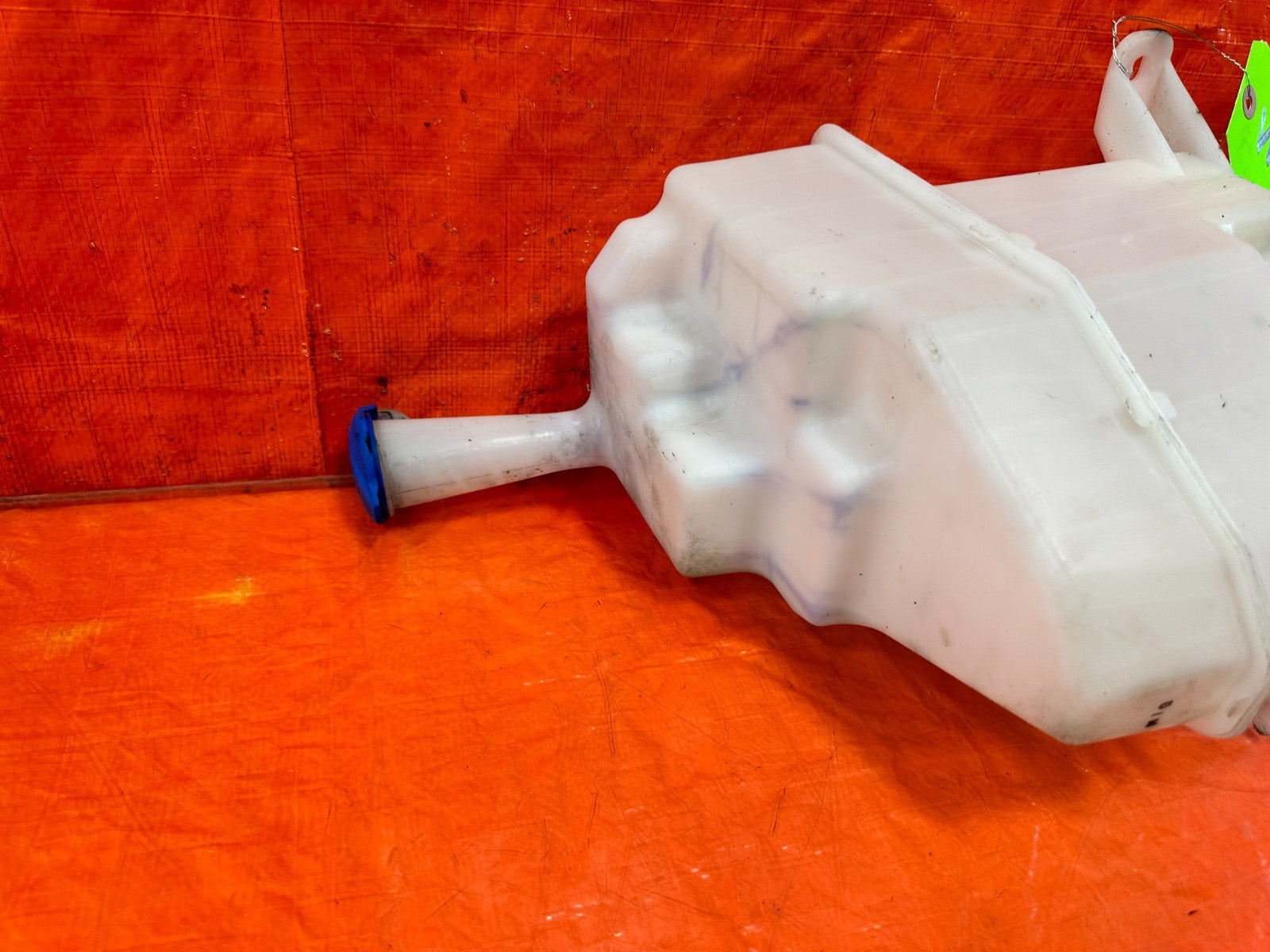 13 16 HYUNDAI GENESIS COUPE WINDSHIELD WIPER FLUID RESERVOIR TANK W/ MOTORS #2993
