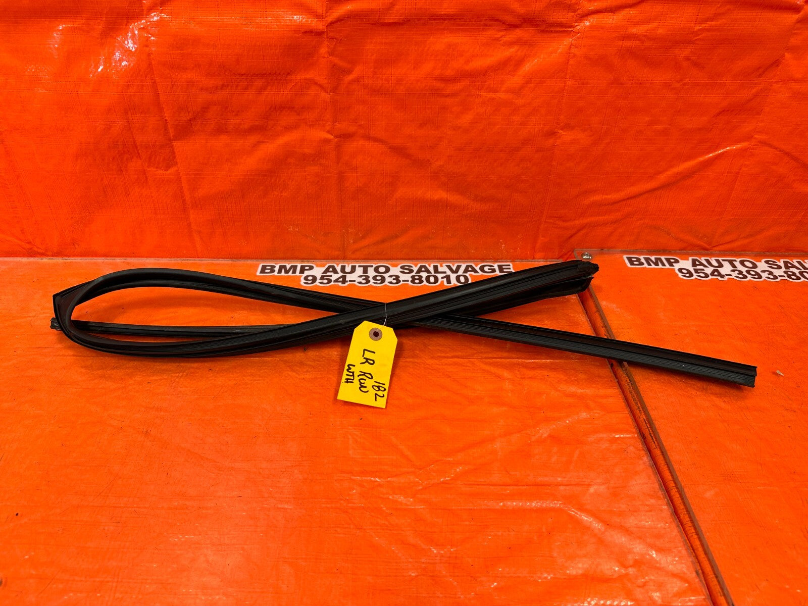 15 21 SUBARU WRX & STI DRIVER LEFT REAR WINDOW GLASS RUN CHANNEL   OEM #1820