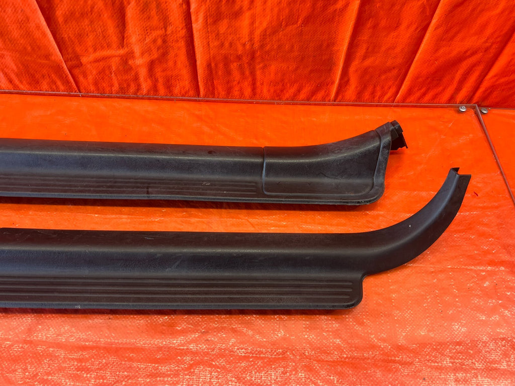 93 97 HONDA DEL SOL   FLOOR PILLAR SCUFF PLATE SET LEFT & RIGHT   OEM #1468