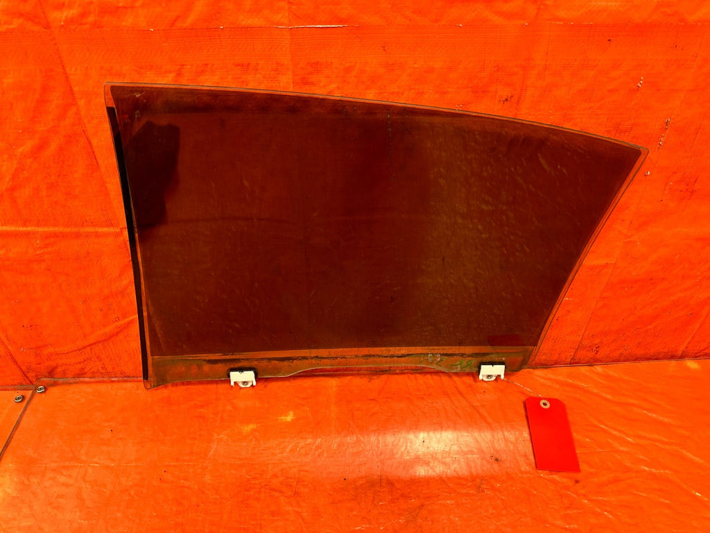 14-20 INFINITI Q50 - PASSENGER RIGHT REAR DOOR GLASS WINDOW - OEM #3141