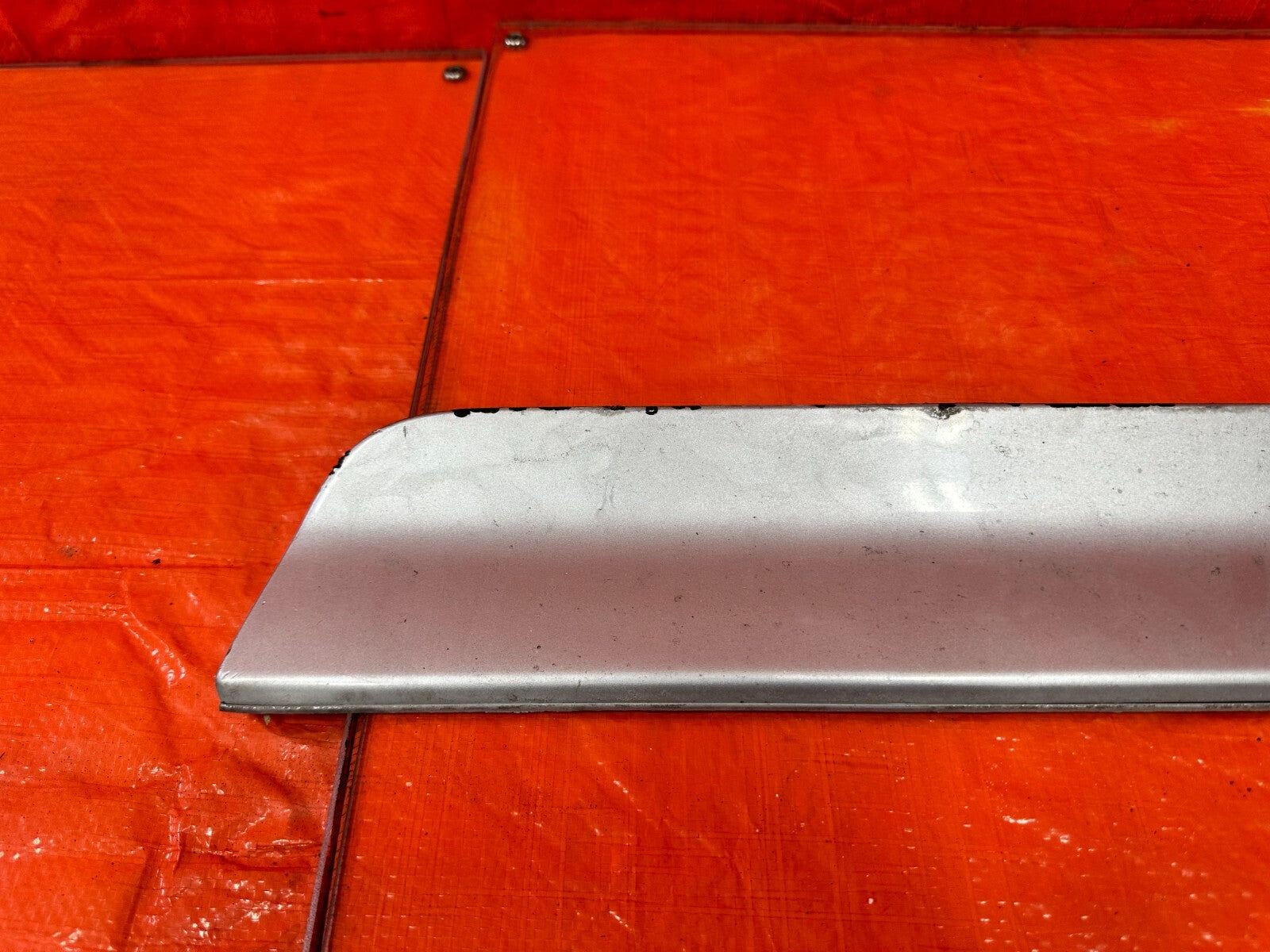 88 89 HONDA CRX   LEFT   LOWER DOOR MOLDING TRIM INSERT LINER LINING OEM #2775
