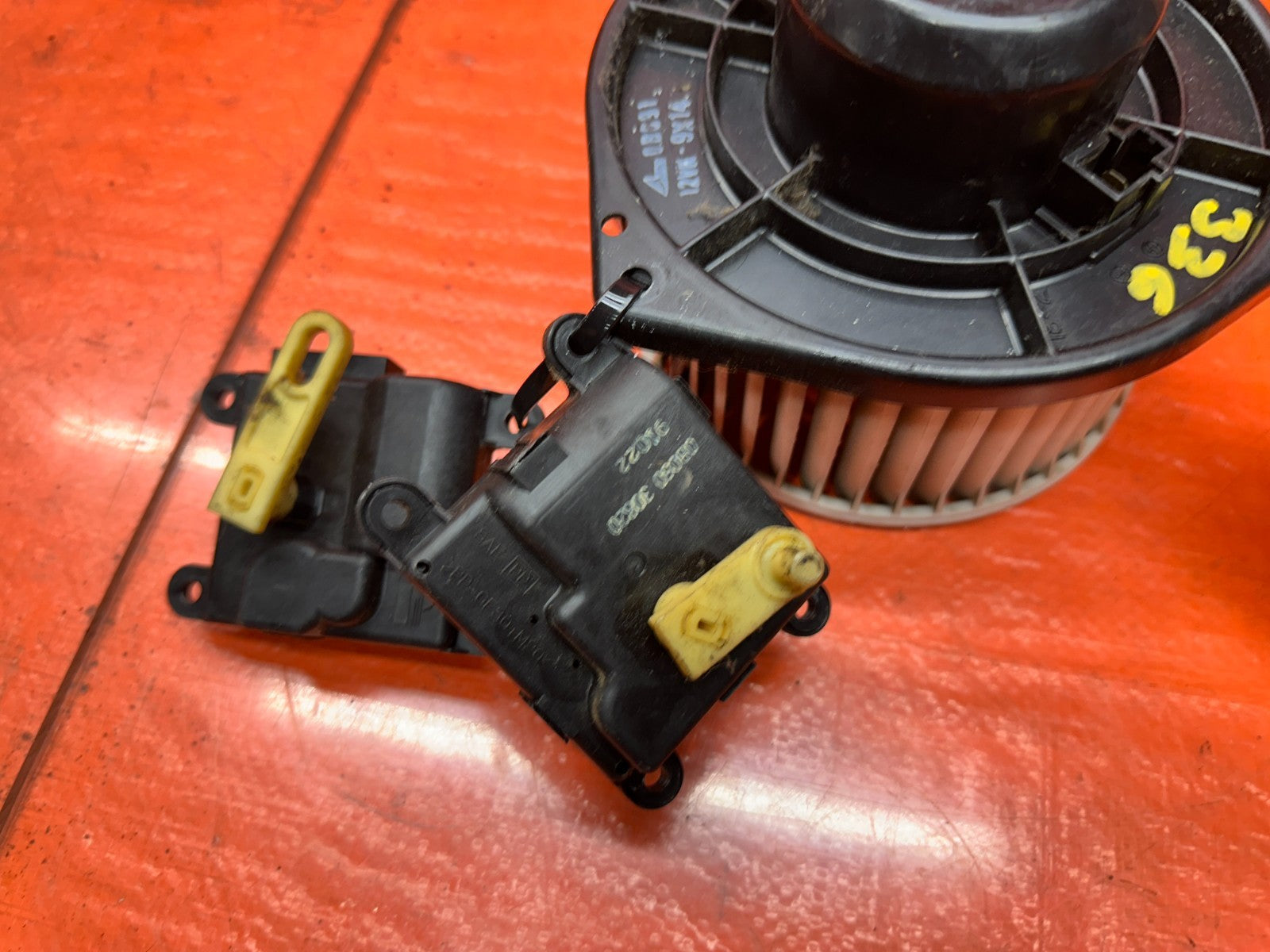 97 01 HONDA PRELUDE 2.2L HEATER AC BLOWER MOTOR WITH RECIRCULATING ACTUATOR #3368