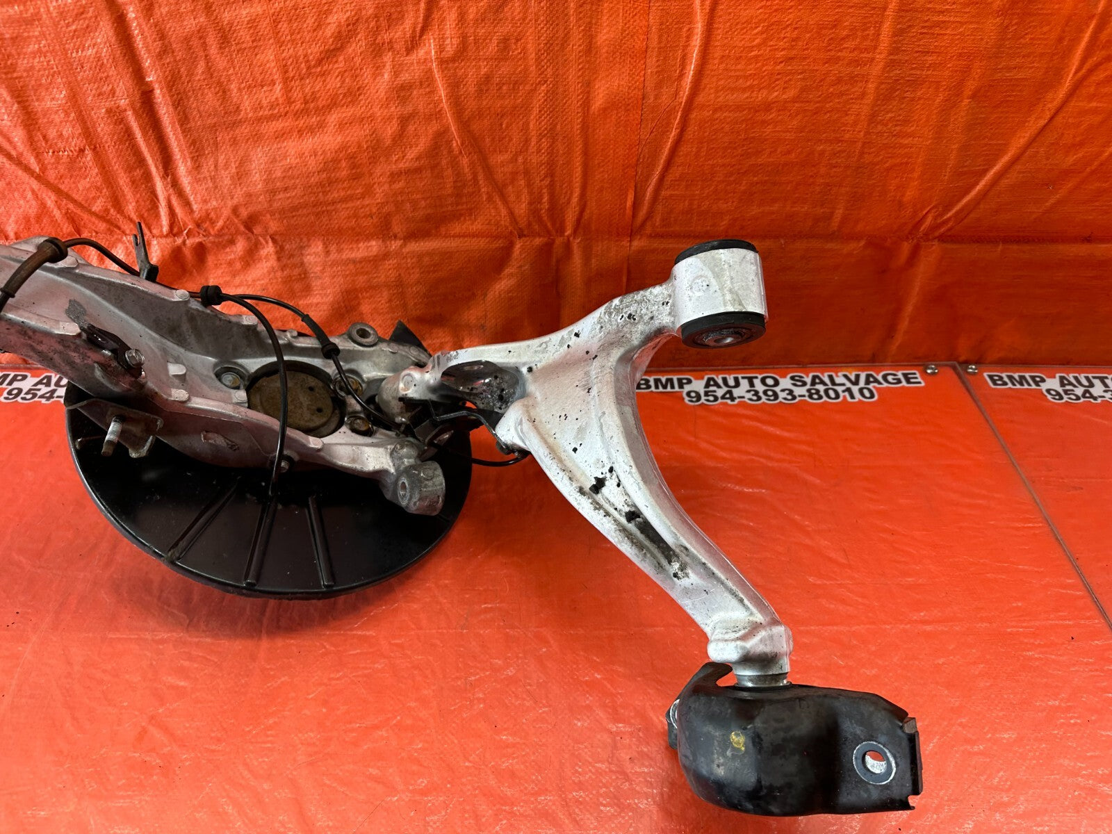 08 15 INFINITI G37 COUPE S RWD LEFT FRONT SPINDLE W/ LOWER CONTROL ARM OEM #2458