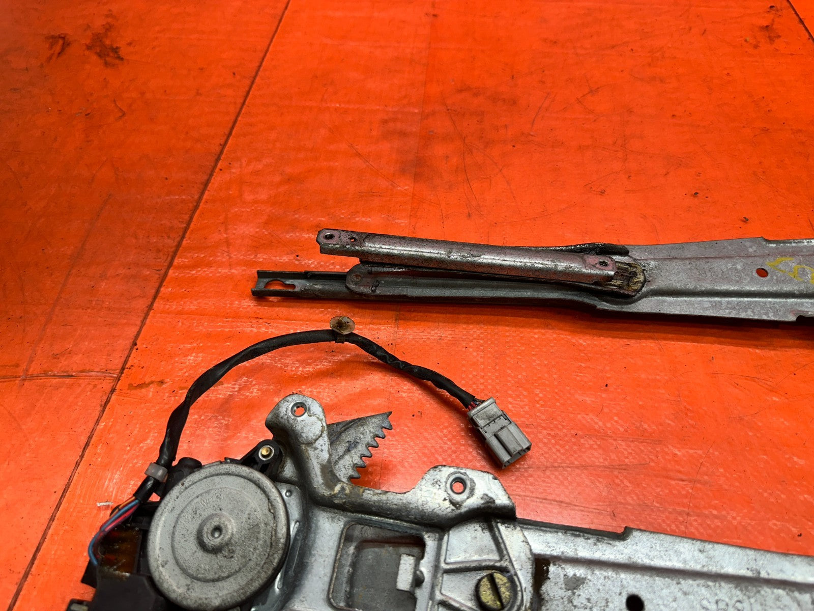 92 95 HONDA CIVIC 2D   POWER WINDOW REGULATORS MOTORS LEFT RIGHT   OEM #3336