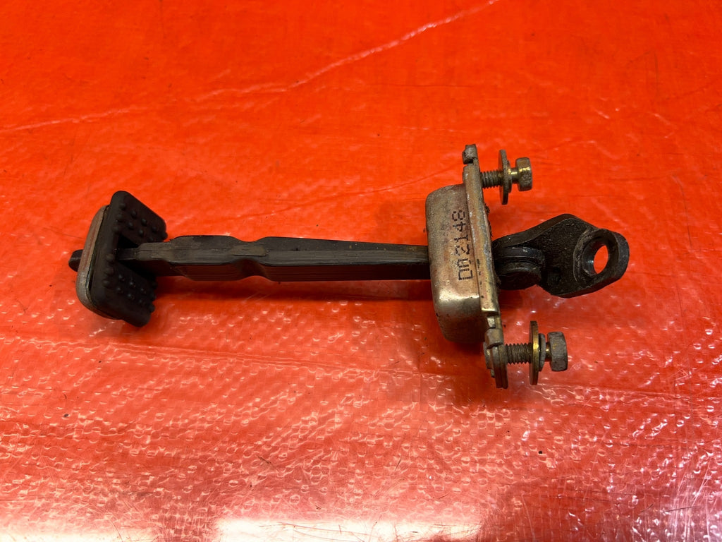 98 02 HONDA ACCORD SEDAN   PASSENGER REAR DOOR CHECKER HINGE ARM STOPPER OEM 1676