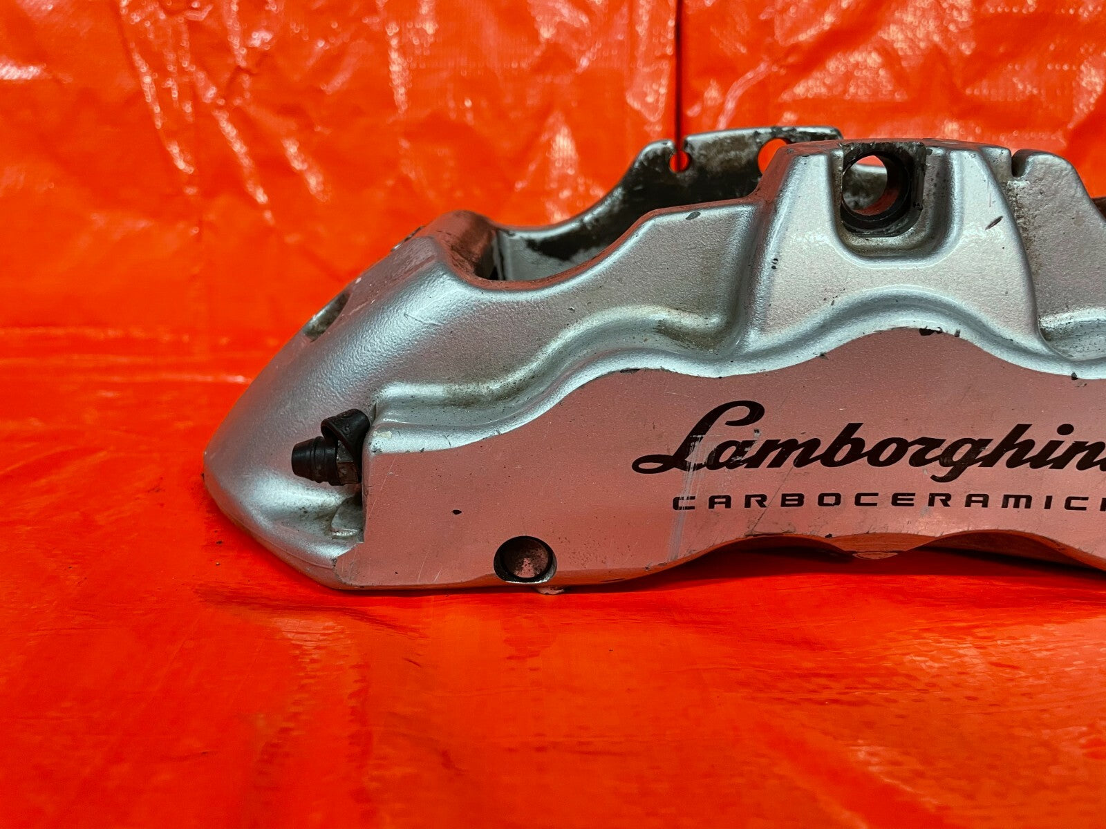 LAMBORGHINI HURACAN LP610 COUPE   BRAKE CALIPER   PASSENGER RIGHT FRONT   OEM OE3