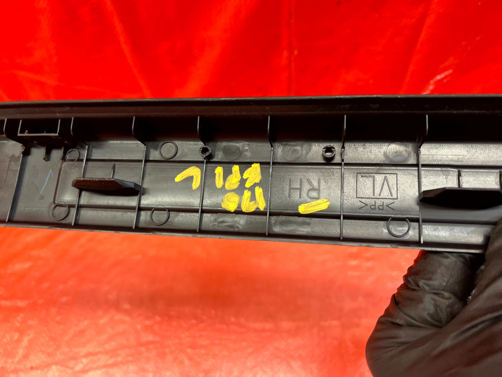 15 20 SUBARU WRX STI   FLOOR PILLAR SCUFF PLATE   RIGHT FRONT SIDE   OEM #17010