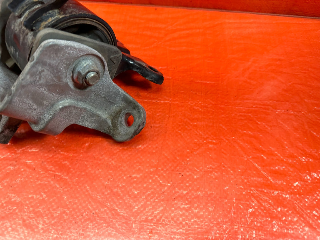 08 15 LANCER EVOLUTION X EVO 10 MR   RIGHT ENGINE MOTOR MOUNT W/ BRACKET OEM 2144