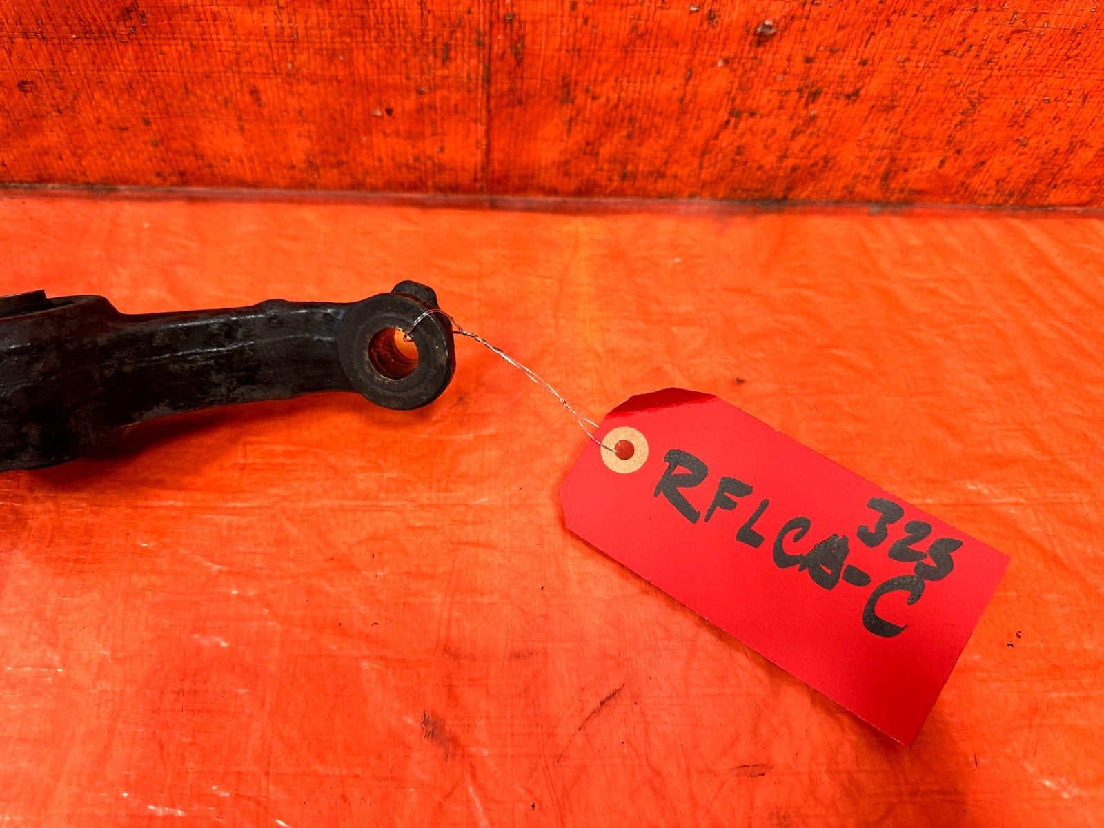 90 91 HONDA CIVIC HATCHBACK   PASSENGER RIGHT FRONT LOWER CONTROL ARM OEM #3254