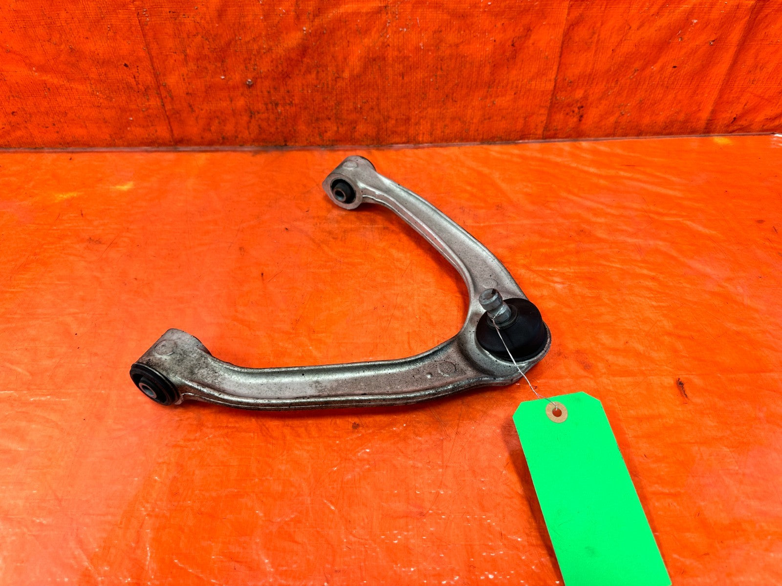 16 24 INFINITI Q50   ALL WHEEL DRIVE   AWD   DRIVER LEFT FRONT UPPER CONTROL ARM2