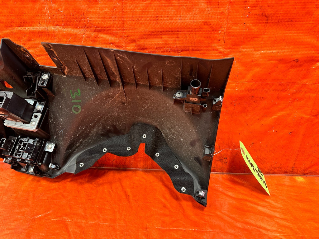08 15 INFINITI G37 Q60 COUPE   KNEE TRIM UNDER STEERING COLUMN LOWER COVER   3107