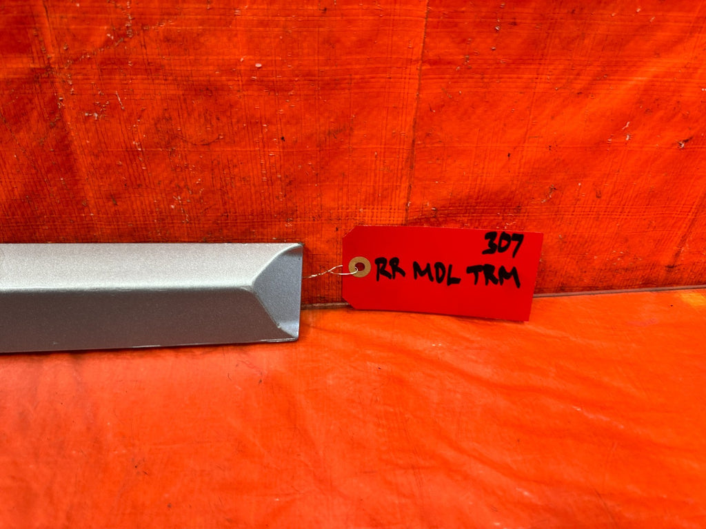 06 11 HONDA CIVIC SI 4D SEDAN   DOOR MOLDING IMPACT STRIP RIGHT REAR OEM #3071