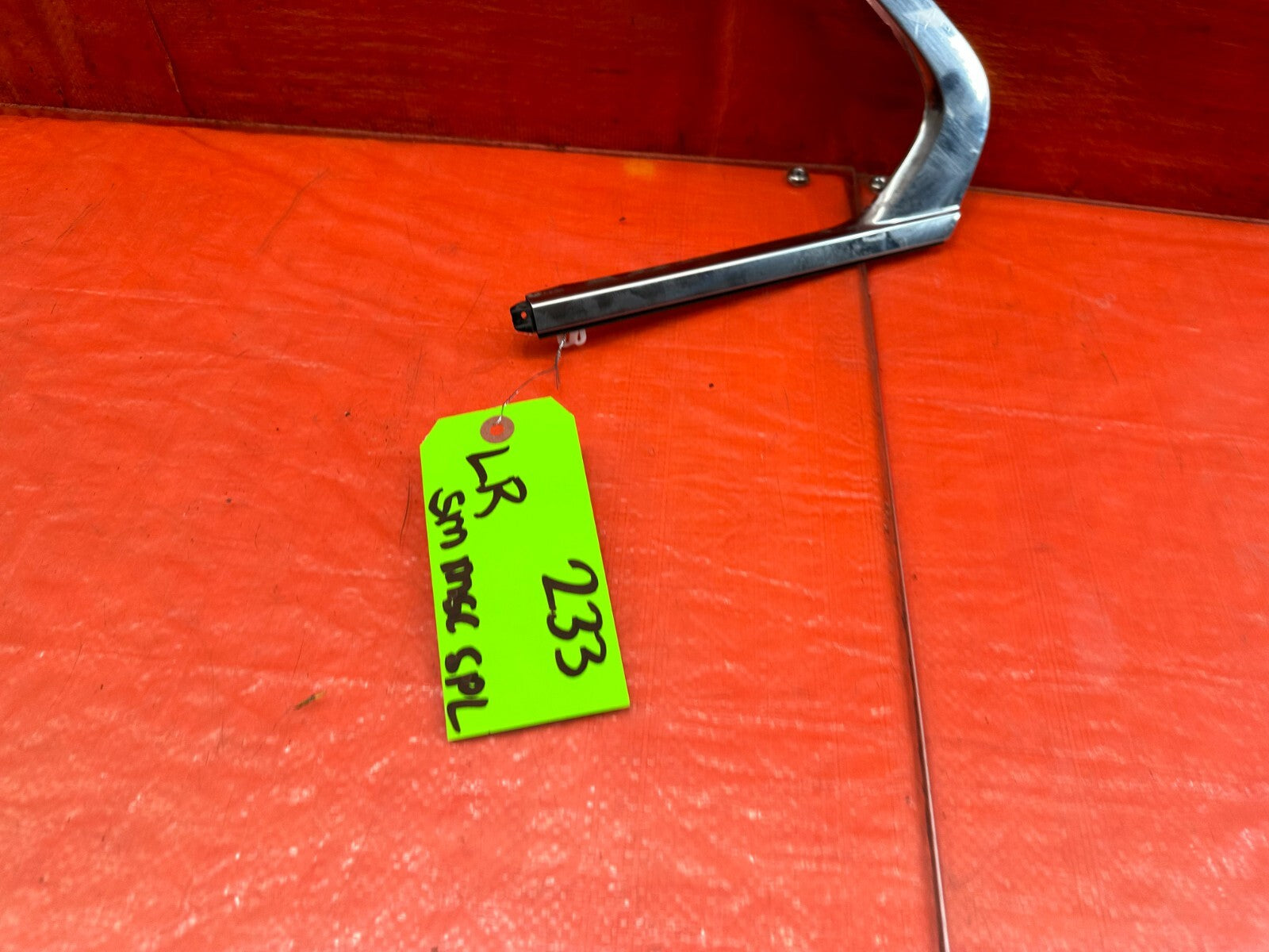 09 14 ACURA TSX   DRIVER LEFT REAR VENT GLASS TRIM   OEM FACTORY #2331