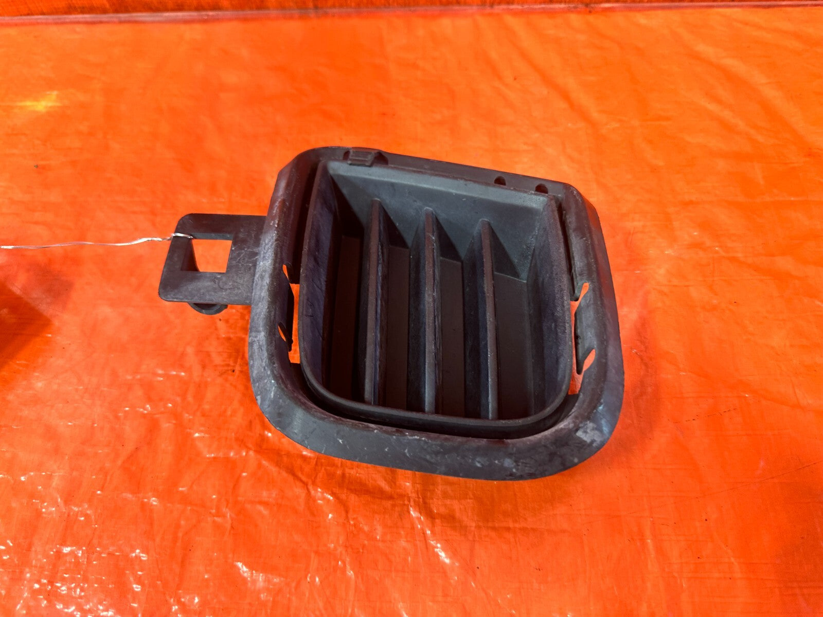 06 08 ACURA TSX   DRIVER LEFT BUMPER INSERT INTAKE DUCT COVER OEM FACTORY #2755