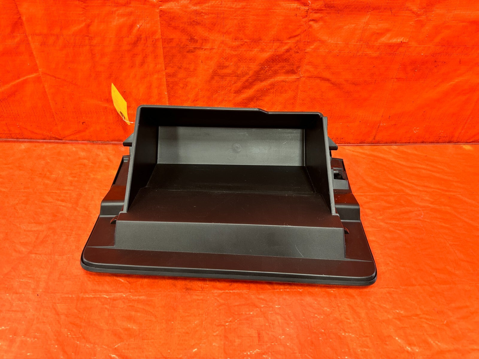 13 20 SUBARU BRZ   GLOVE BOX ASSEMBLY   OEM FACTORY #2923