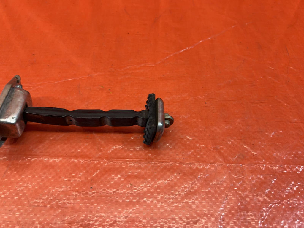 06 11 CIVIC 4D SEDAN   DRIVER LEFT FRONT DOOR CHECKER HINGE ARM STOPPER OEM #1555