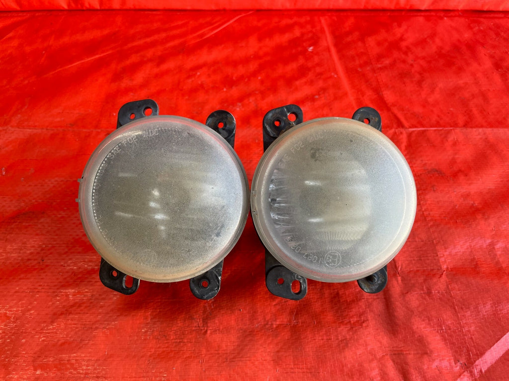 06 08 CHRYSLER PT CRUISER   FOG LIGHT LAMP SET   LIGHTS LAMPS LEFT RIGHT   OEM0