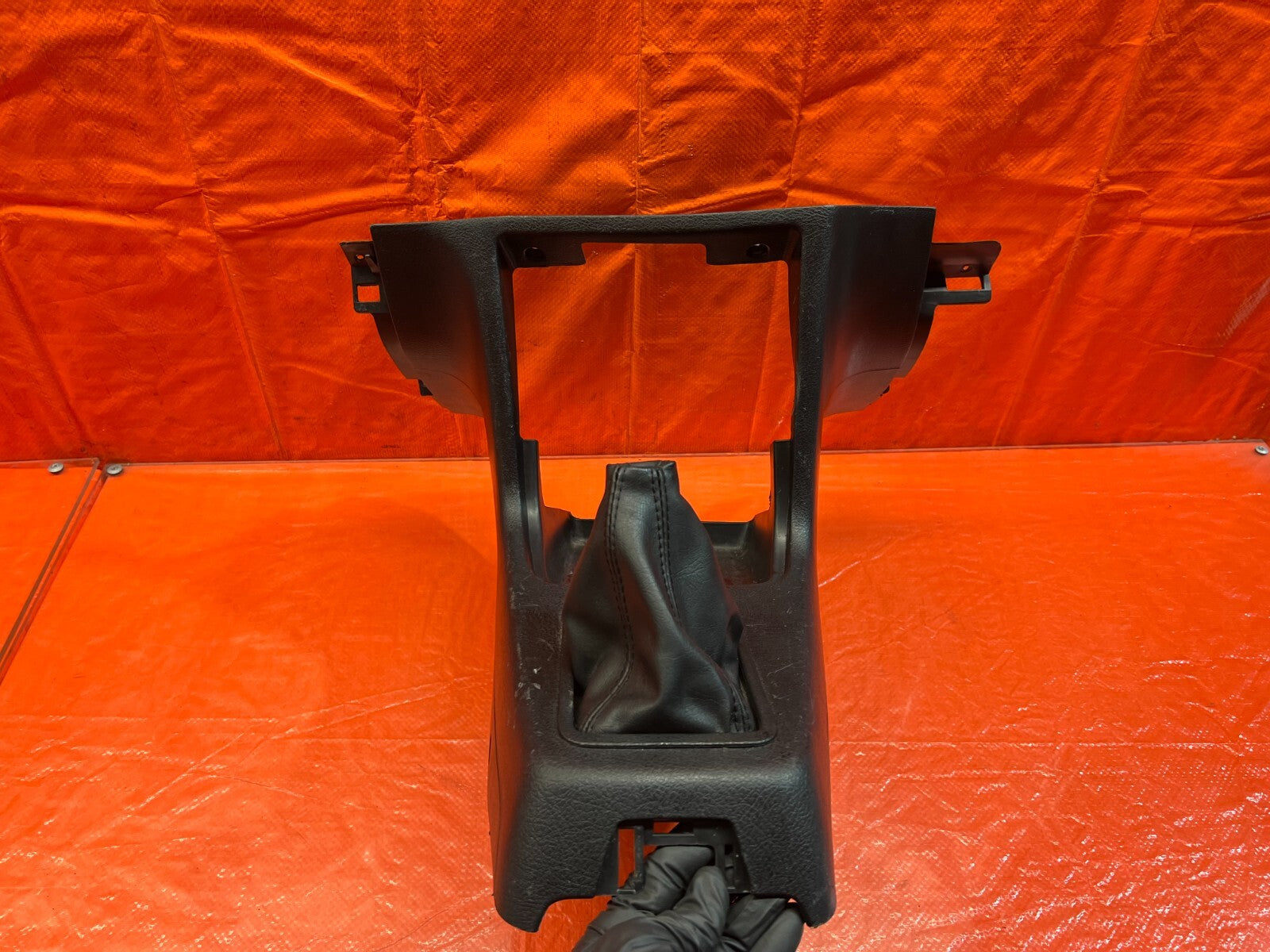 90 93 ACURA INTEGRA   MANUAL SHIFTER CENTER CONSOLE TRIM BEZEL   BLACK  OEM #1607