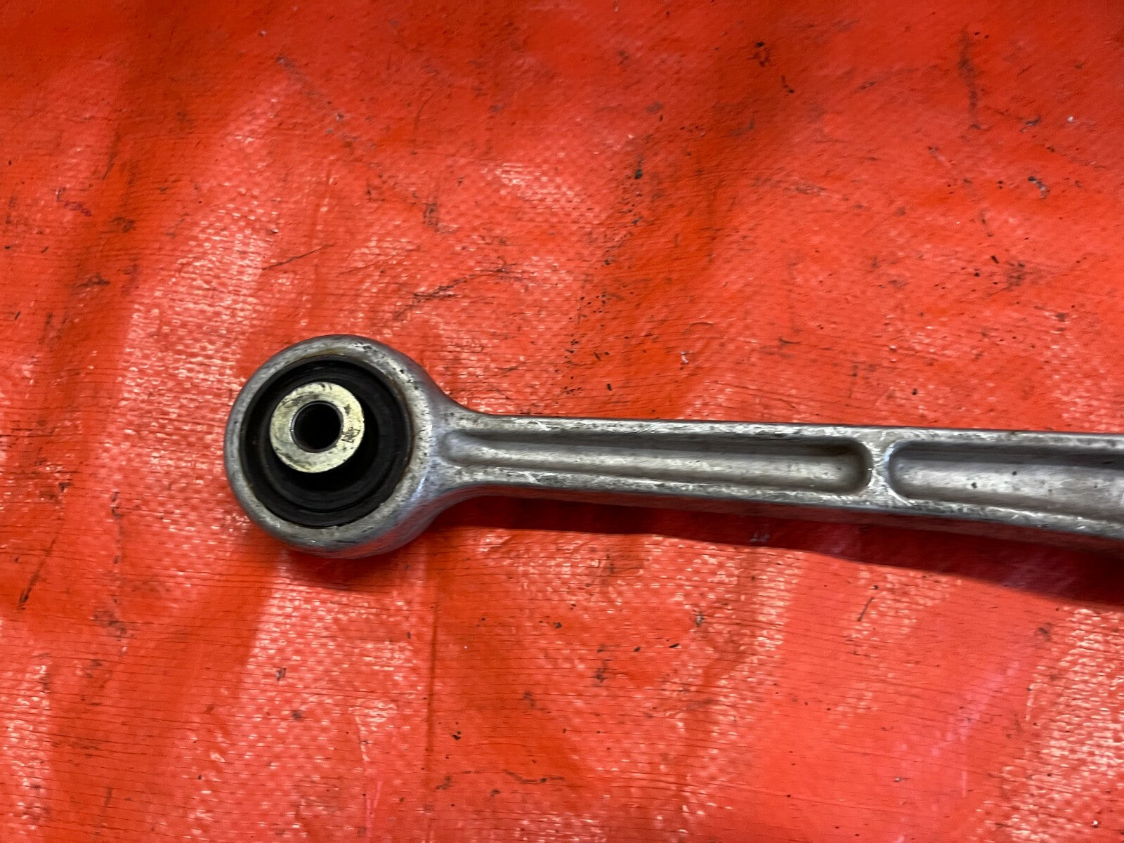 03 06 MITSUBISHI LANCER EVOLUTION 8 9 PASSENGER RIGHT REAR CONTROL ARM OEM OE  5