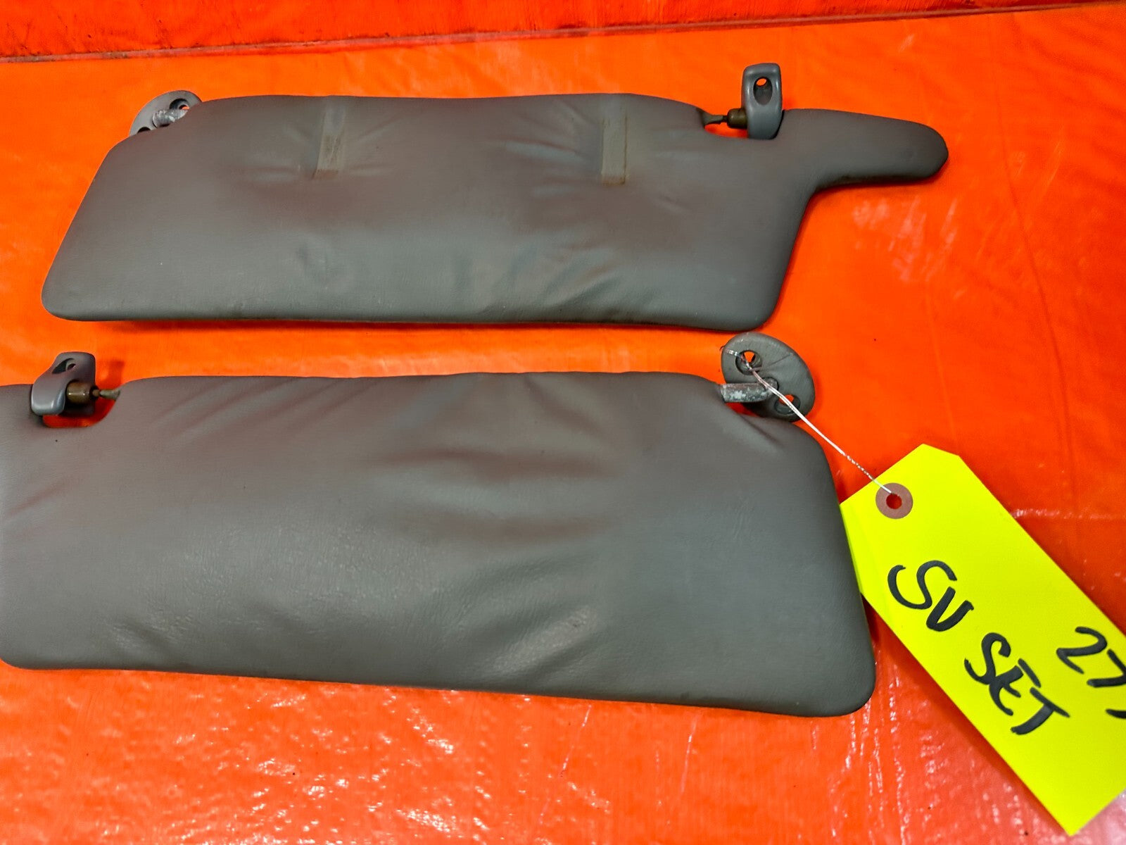88 89 HONDA CRX   LEFT AND RIGHT SUN VISORS PAIR SET   OEM FACTORY #2773
