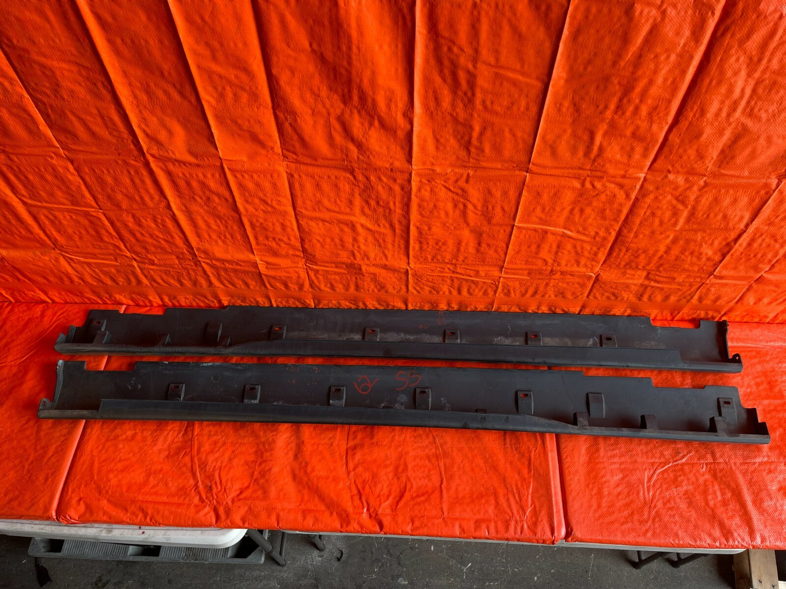 94 01 ACURA INTEGRA 2 DOOR MODEL ONLY SIDE SKIRT SET LEFT RIGHT SKIRTS   OEM 6210