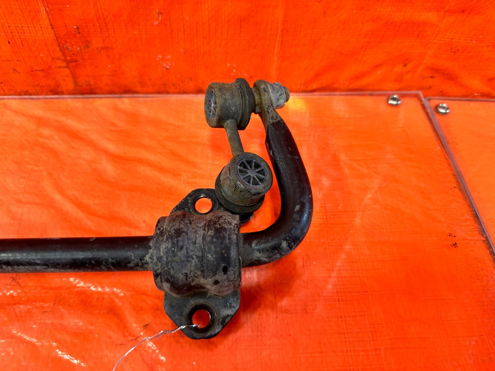 10 16 HYUNDAI GENESIS COUPE 3.8L REAR SWAY BAR MOUNTING BRACKET BUSHINGS #2991