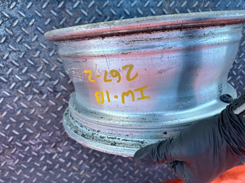 90 05 MAZDA MX 5 MIATA   5 SPOKE   14x6 +40MM FACTORY WHEEL RIM   OEM #267 210